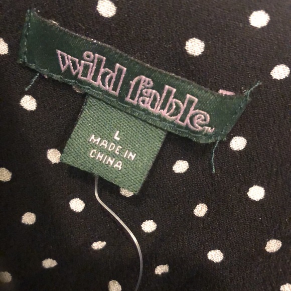 Wild Fable Polka Dot Long Sleeve Front Tie Crop Top - Picture 8 of 8